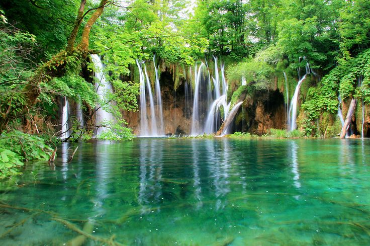Is this photo from a beautiful, untouched island…